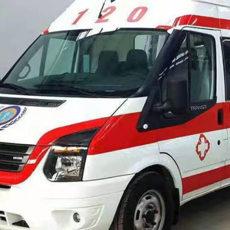 洛川非急救护送病人转院租赁救护车的优缺点对比